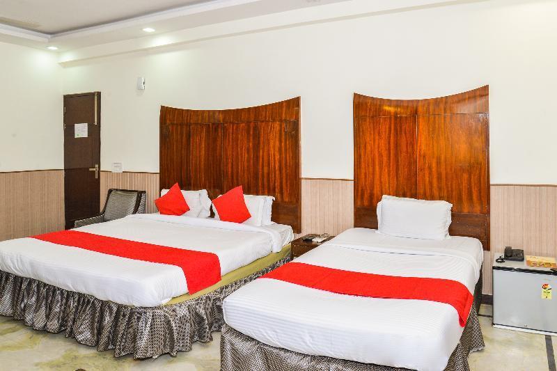Fabhotel Jindal Palace Near Igi Airport Нью-Дели Экстерьер фото