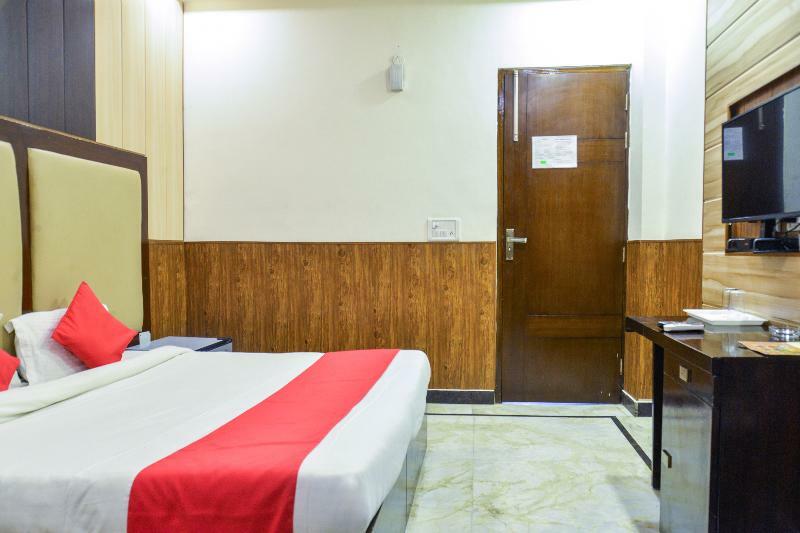 Fabhotel Jindal Palace Near Igi Airport Нью-Дели Экстерьер фото